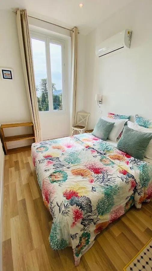 Hotel La Villa Patricia - Charme Et Tradition 2*, Villefranche-sur-Mer Fransa