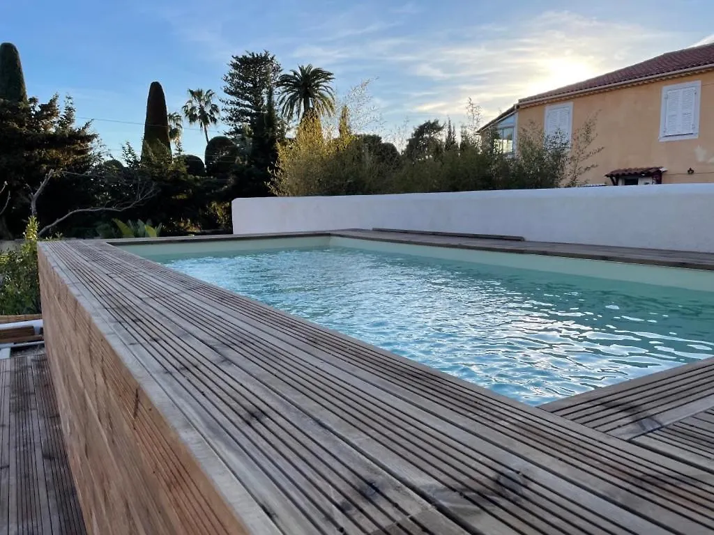 Hotel La Villa Patricia - Charme Et Tradition France