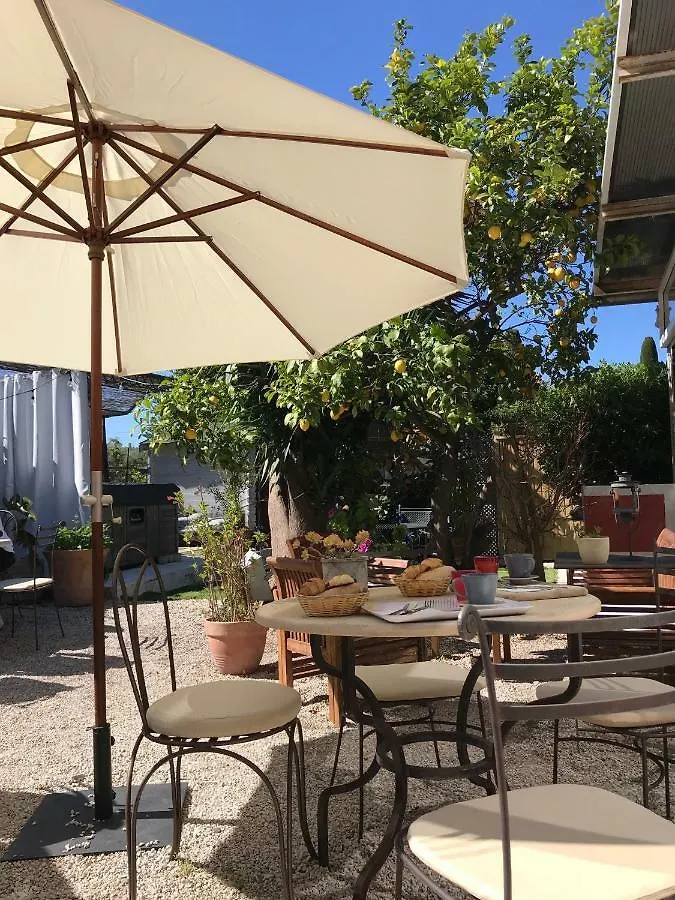 Hotel La Villa Patricia - Charme Et Tradition